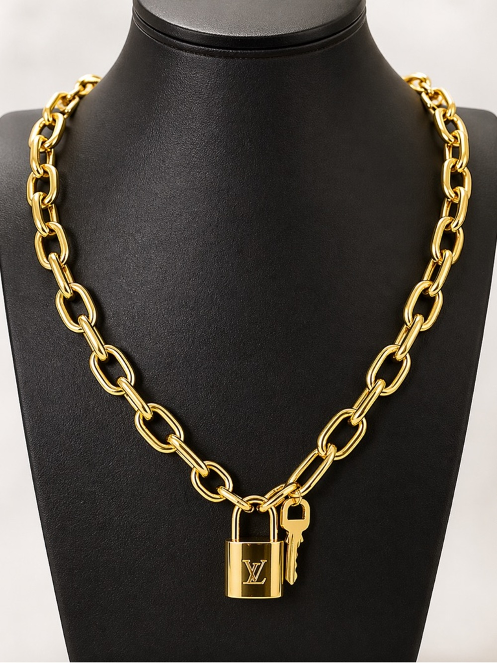 Luxurious Authentic Louis Vuitton Gold Padlock Key Necklace Complimentary